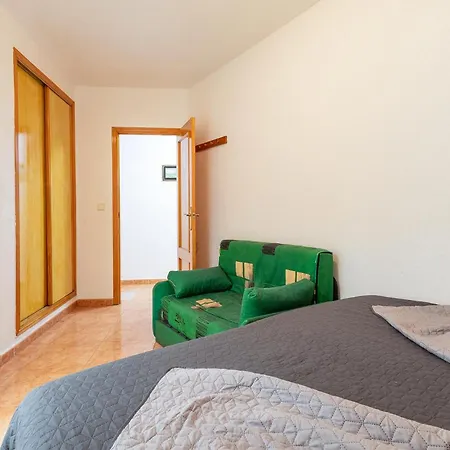 Awesome In With Wifi شقة تورّيفيِخا